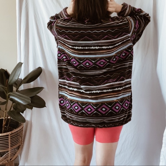 Half zip pullover! 🖤 - Picture 2 of 2